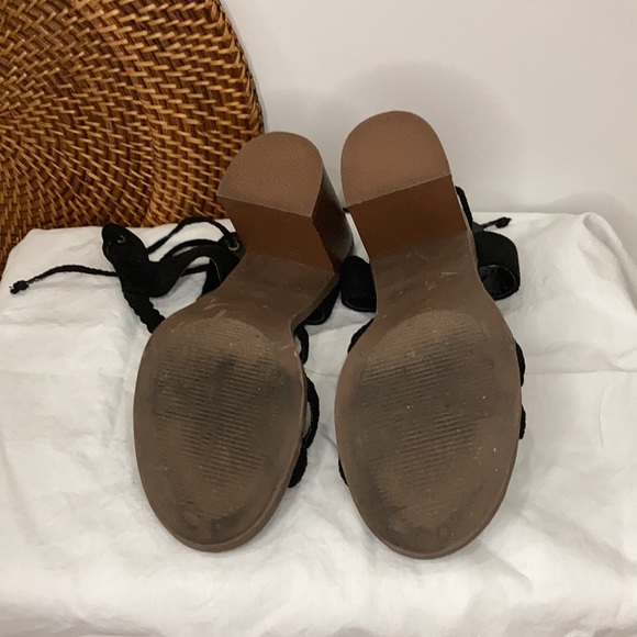 Just Fab chunky strappy heels (fits like 8.5) - Picture 6 of 6